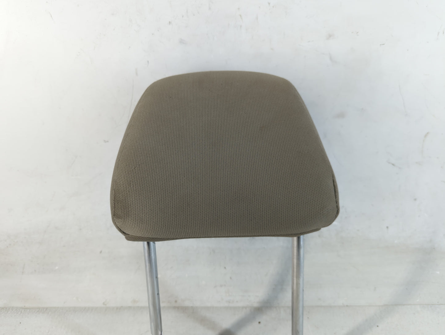 2008-2010 Ford Focus Headrest Head Rest Front Driver Passenger Seat Fits Fits 2008 2009 2010 OEM Used Auto Parts - Oemusedau