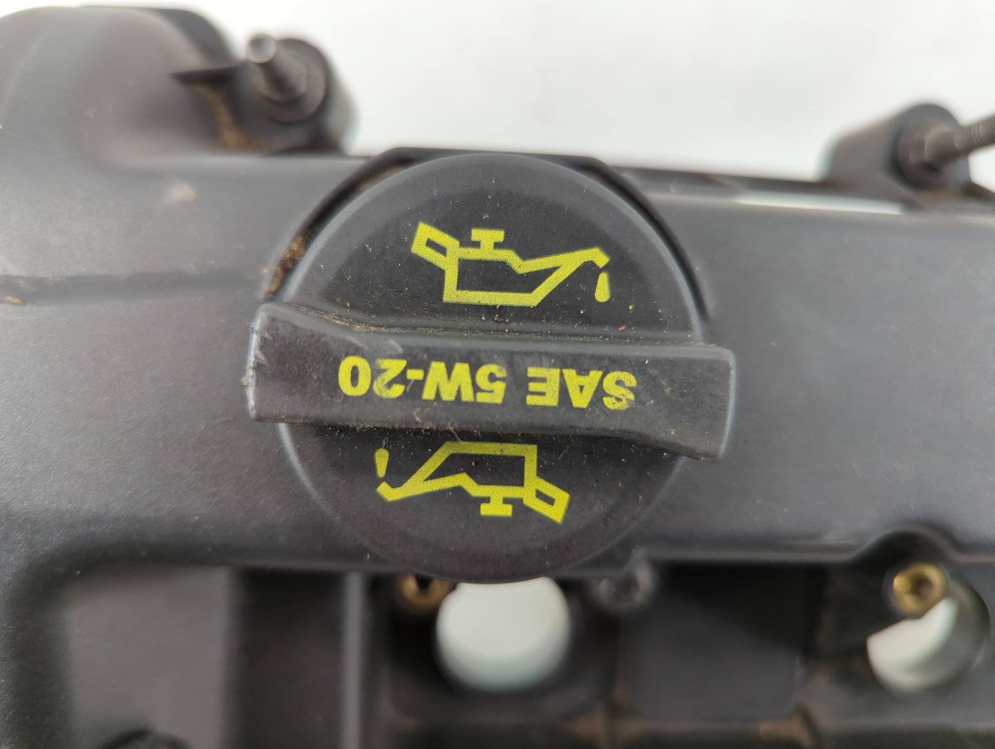 2008 Ford Focus Driver Left Cylinder Head Valve Cover P/N:4S4G-6K272-CB Fits OEM Used Auto Parts - Oemusedautoparts1.com