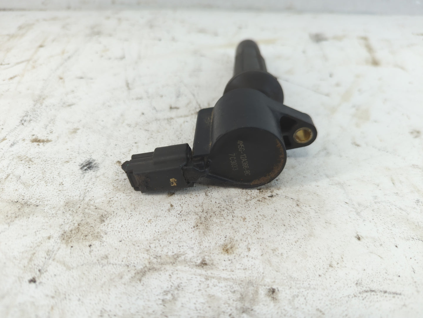 2003-2011 Ford Focus Ignition Coil Igniter Pack - Oemusedautoparts1.com