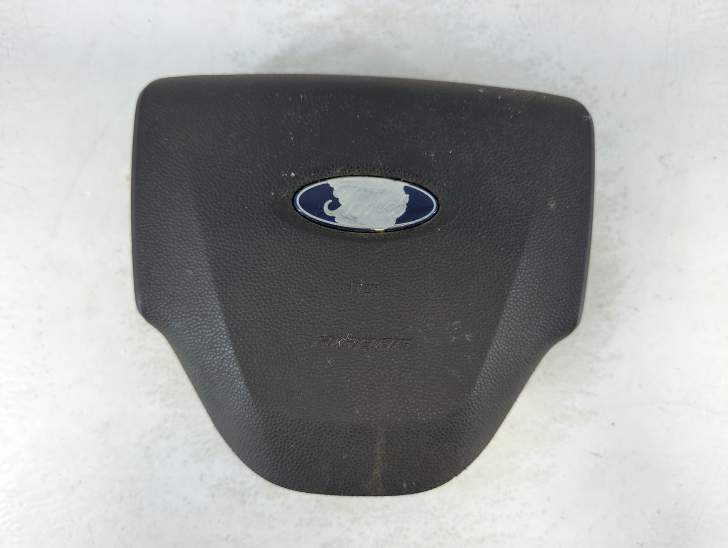 2008-2011 Ford Focus Air Bag Driver Left Steering Wheel Mounted P/N:8S43-54043B13 Fits Fits 2008 2009 2010 2011 OEM Used Aut