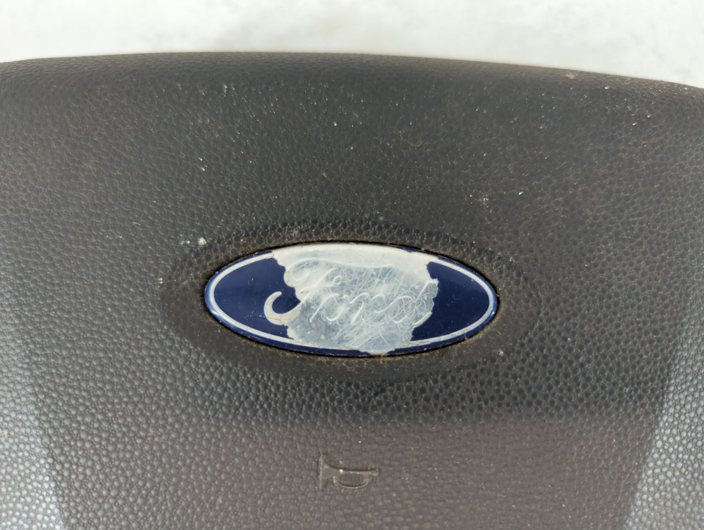 2008-2011 Ford Focus Air Bag Driver Left Steering Wheel Mounted P/N:8S43-54043B13 Fits Fits 2008 2009 2010 2011 OEM Used Aut