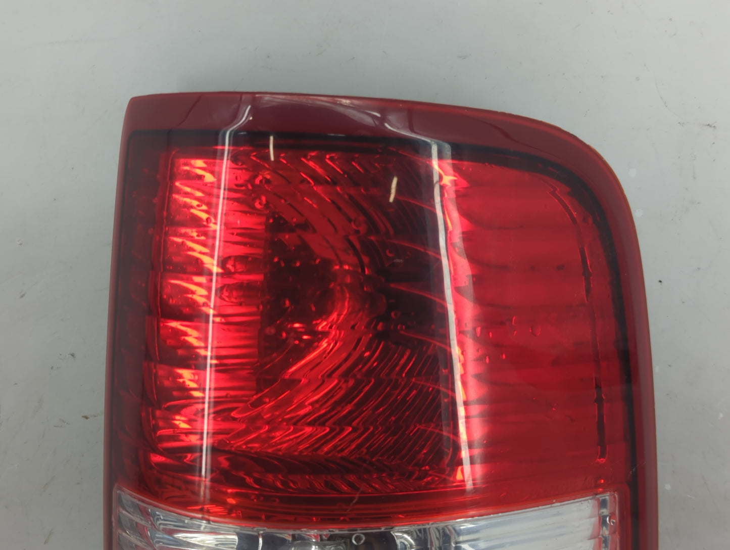 2008 Ford Ford F150 Pickup Tail Light Assembly Passenger Right OEM Fits Fits 2004 2005 2006 2007 OEM Used Auto Parts - Oemus