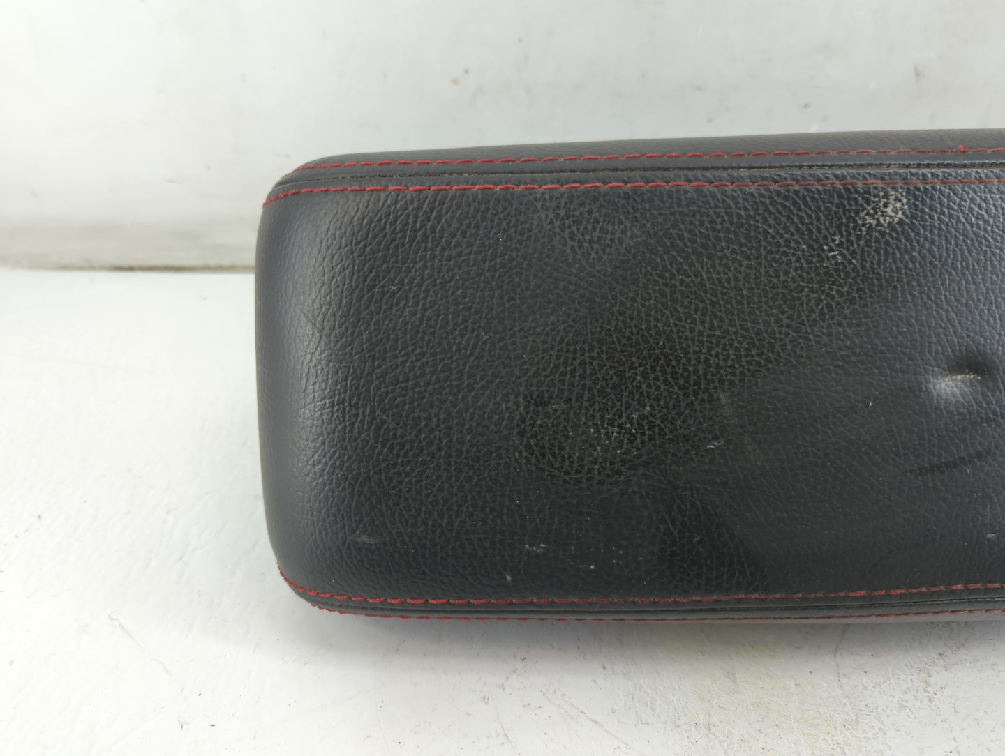 2008-2009 Ford Fusion Center Console Armrest Cover Lid P/N:6L53 54045C74-AA Fits Fits 2008 2009 OEM Used Auto Parts - Oemuse