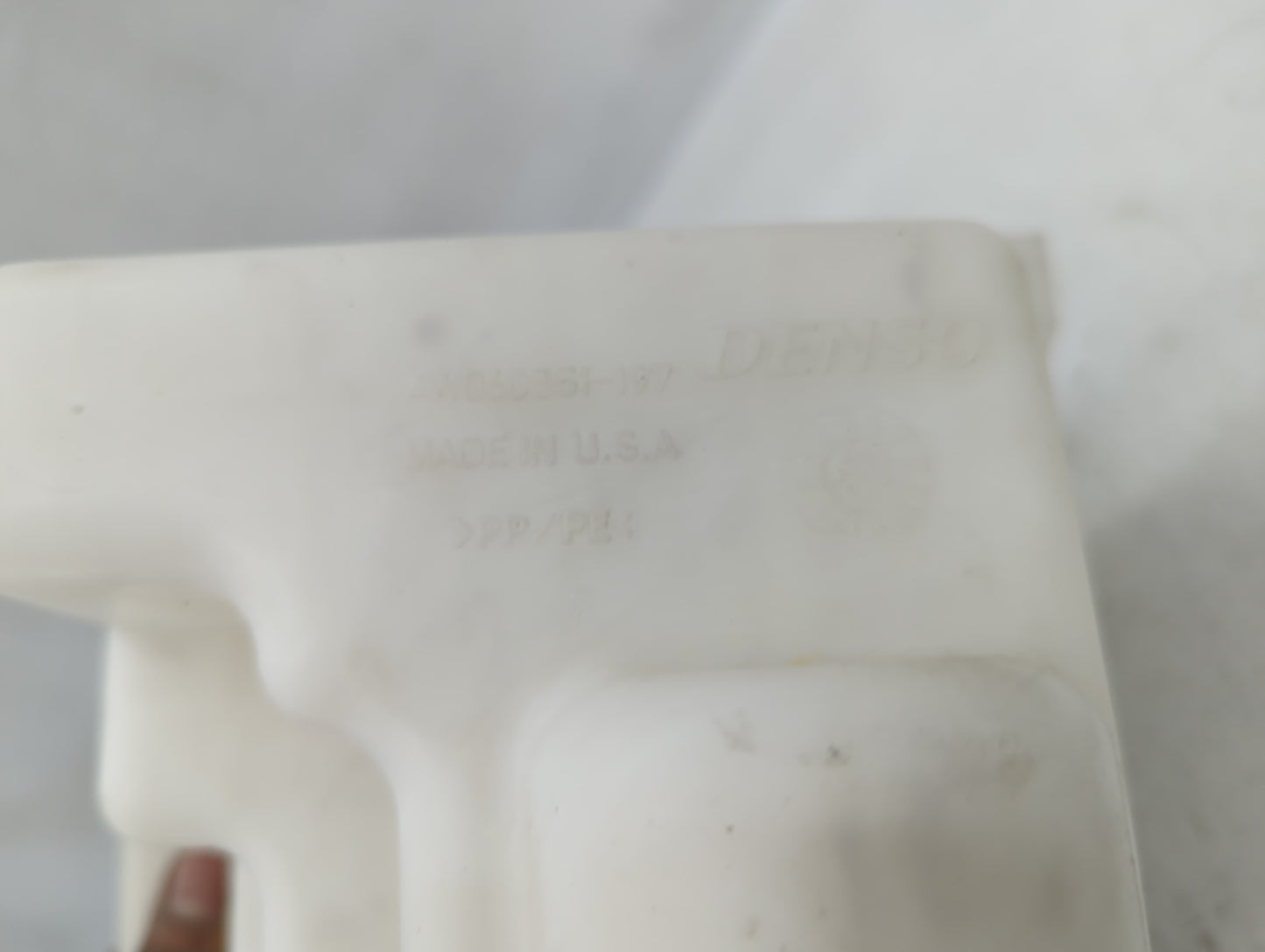 2006-2012 Ford Fusion Windshield Washer Fluid Reservoir Bottle Oem - Oemusedautoparts1.com