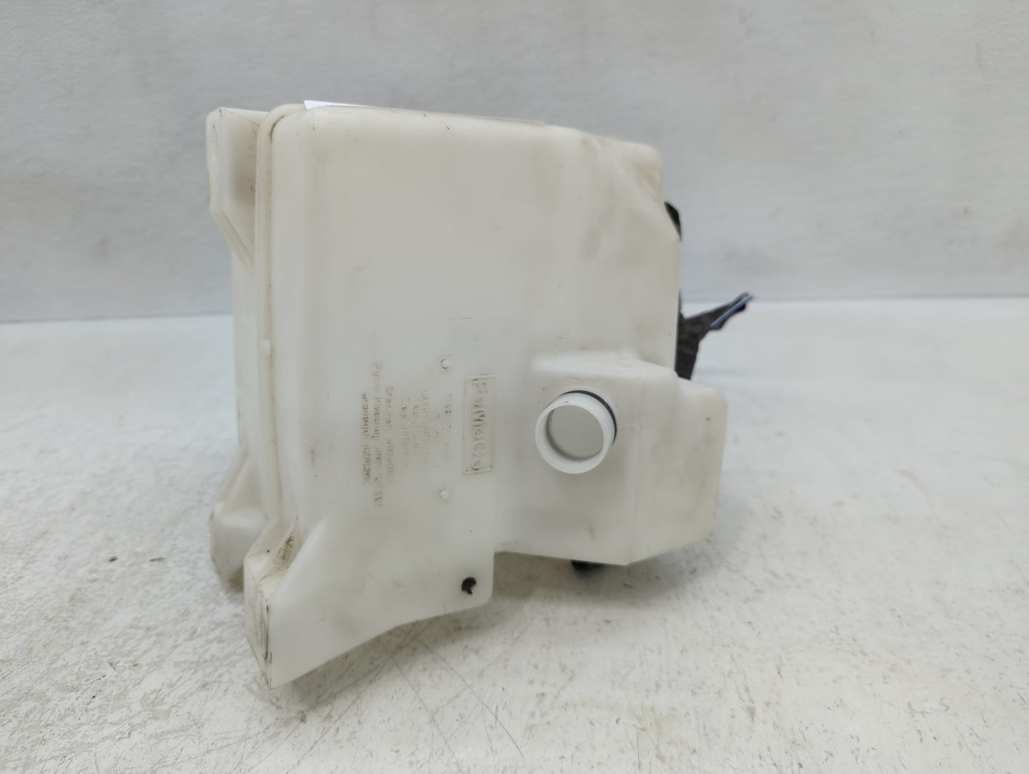 2006-2012 Ford Fusion Windshield Washer Fluid Reservoir Bottle Oem - Oemusedautoparts1.com