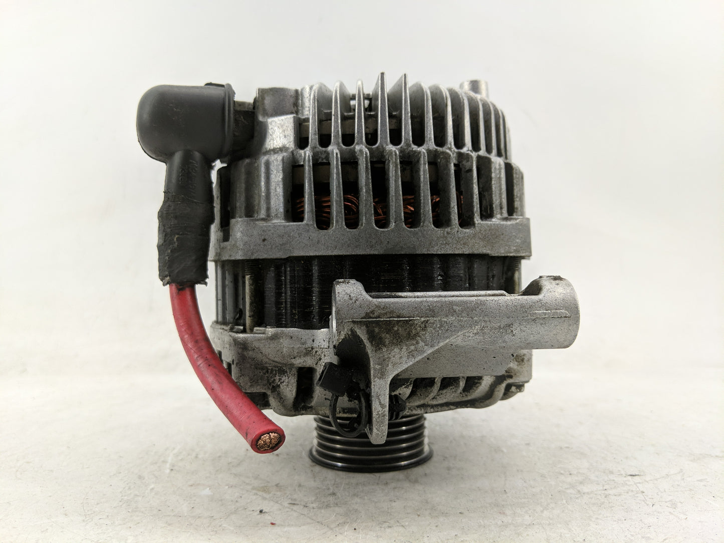 2006-2009 Ford Fusion Alternator Replacement Generator Charging Assembly Engine OEM P/N:7E5T-10300-AB Fits OEM Used Auto Par