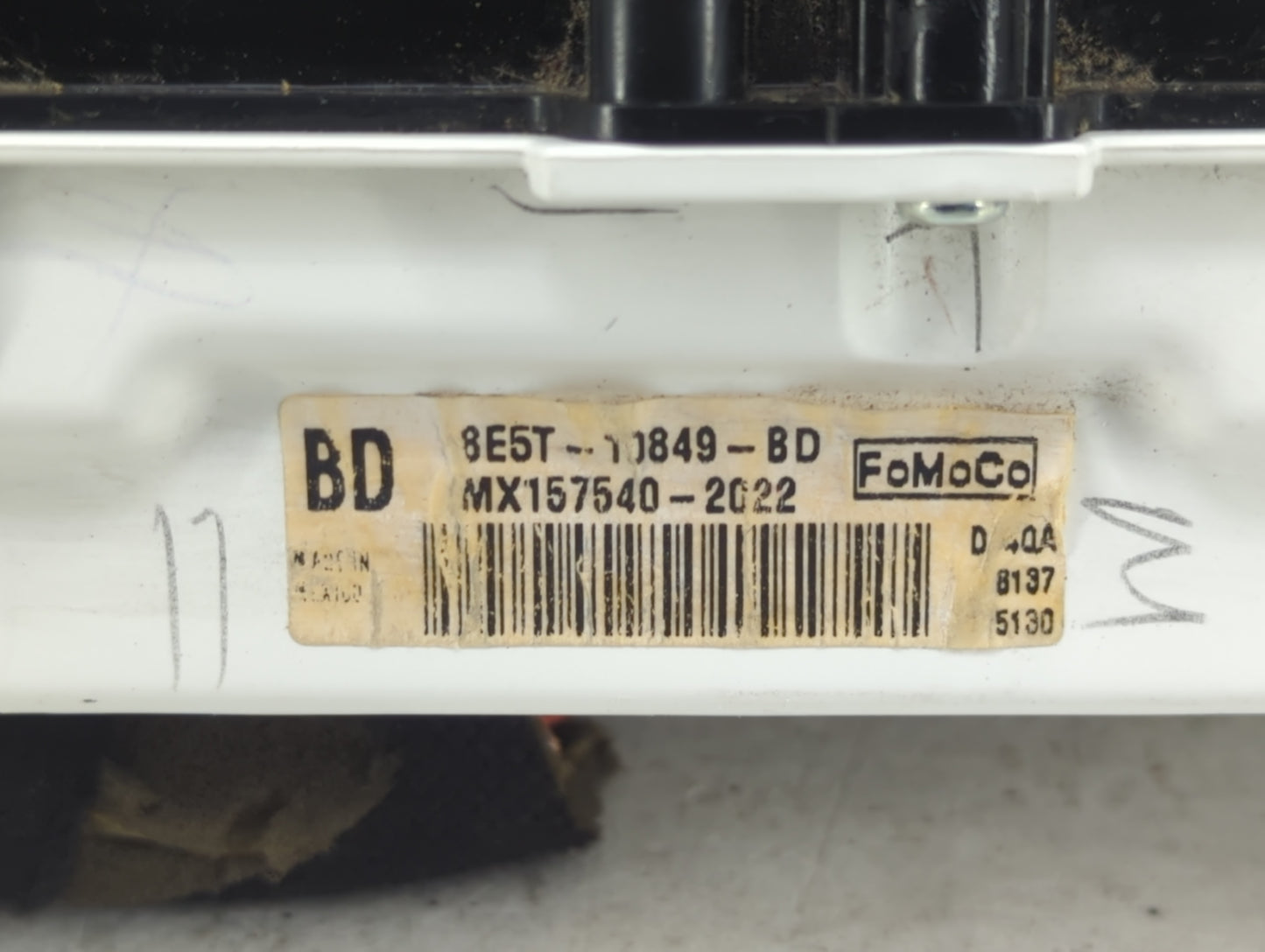 2008-2009 Ford Fusion Instrument Cluster Speedometer Gauges P/N:8E5T-10849-BD Fits Fits 2008 2009 OEM Used Auto Parts - Oemu