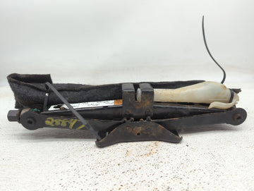 2008 Ford Fusion Spare Scissor Car Jack - Oemusedautoparts1.com