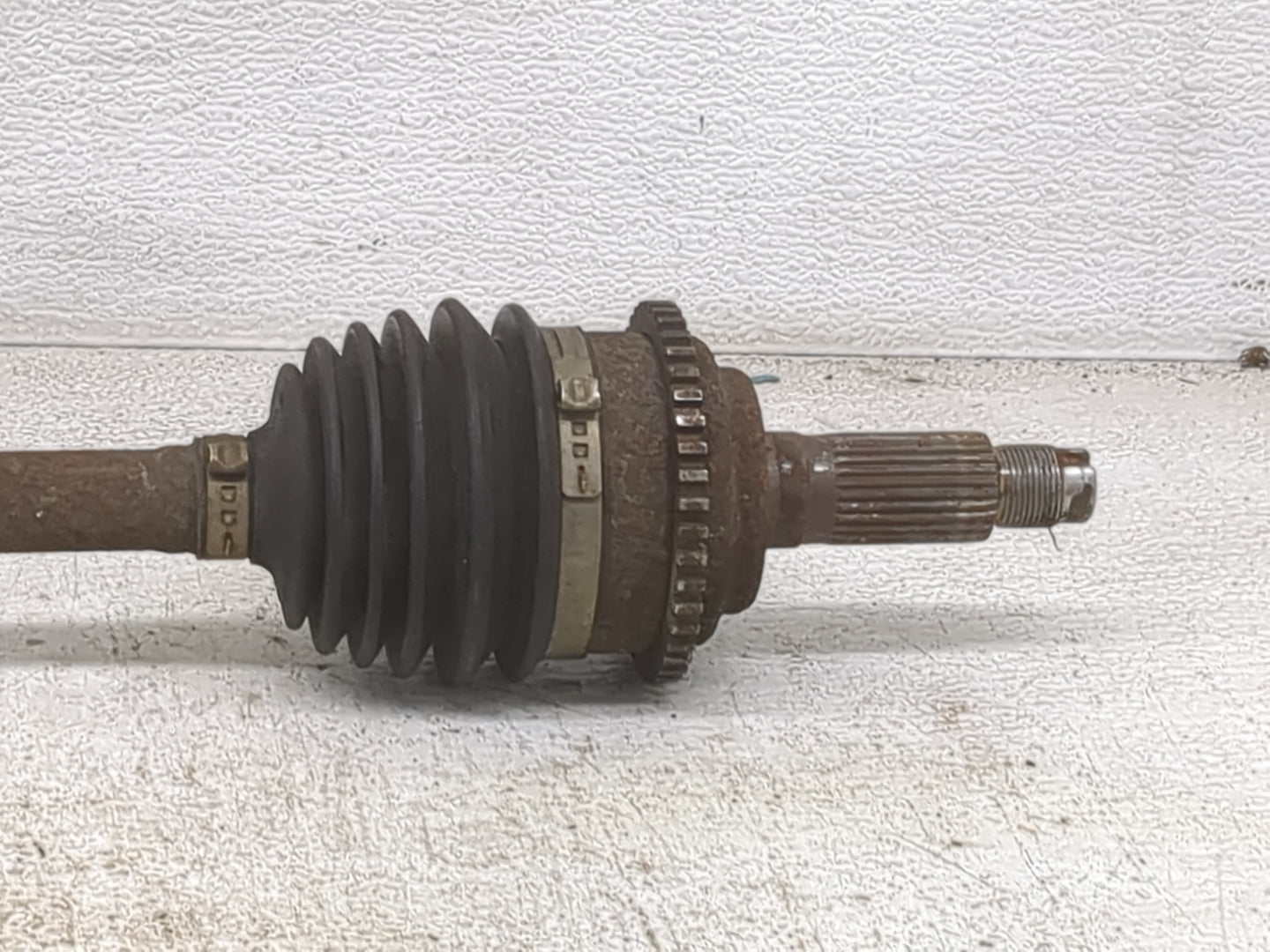 2006-2009 Ford Fusion Axle Shaft Front Passenger Cv C/v - Oemusedautoparts1.com