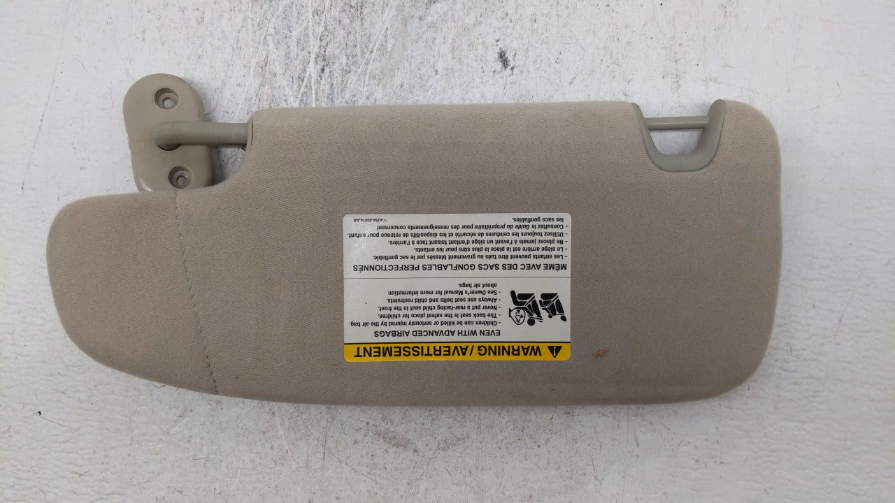 2006-2009 Ford Fusion Sun Visor Shade Replacement Passenger Right Mirror Fits Fits 2006 2007 2008 2009 OEM Used Auto Parts -