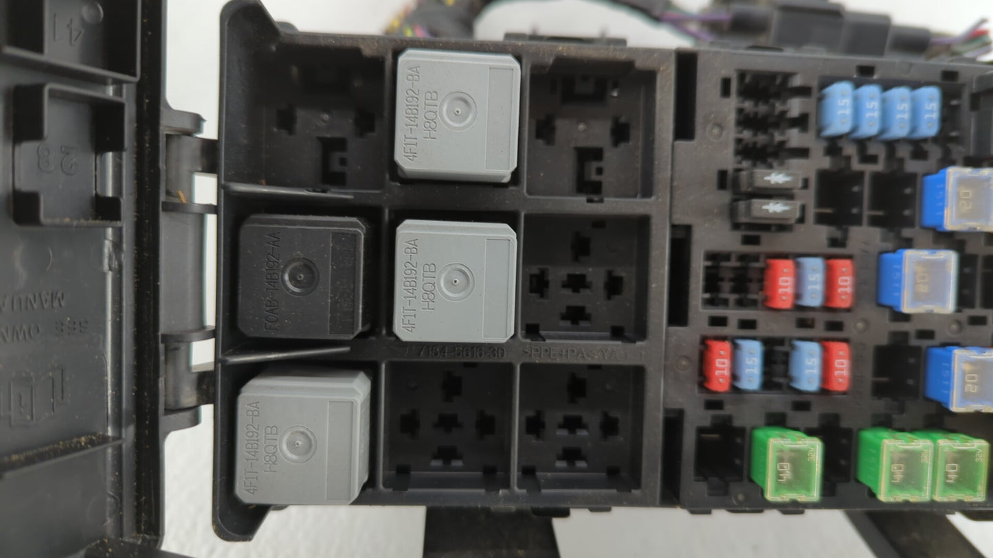 2006-2009 Ford Fusion Fusebox Fuse Box Panel Relay Module P/N:6E5T-14290-AF 6E5T-14A003-AB Fits Fits 2006 2007 2008 2009 OEM