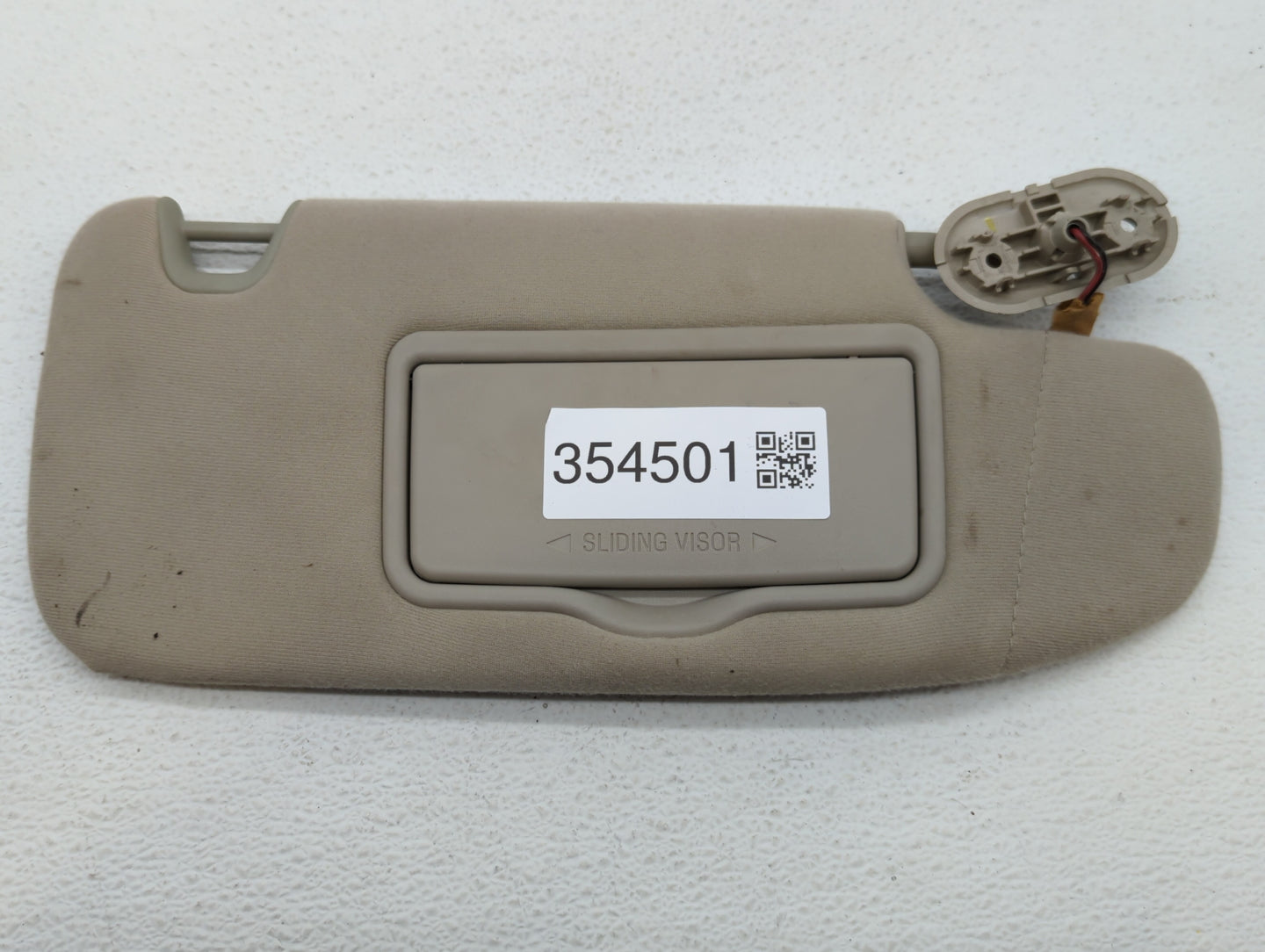 2006-2009 Ford Fusion Sun Visor Shade Replacement Passenger Right Mirror Fits Fits 2006 2007 2008 2009 OEM Used Auto Parts -