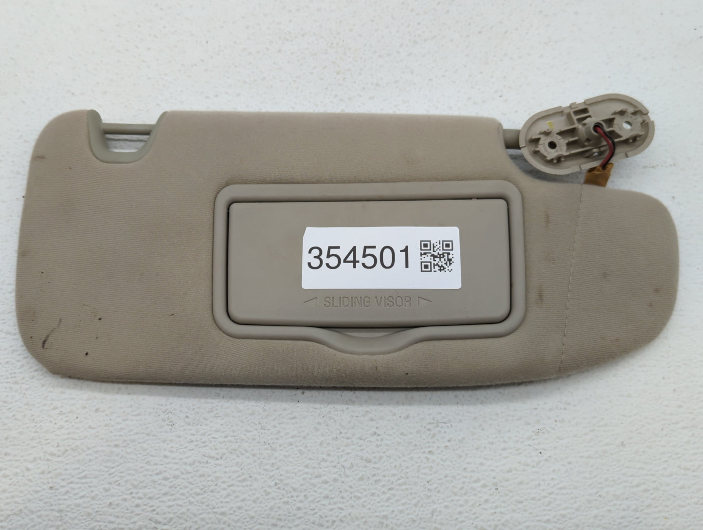 2006-2009 Ford Fusion Sun Visor Shade Replacement Passenger Right Mirror Fits Fits 2006 2007 2008 2009 OEM Used Auto Parts -