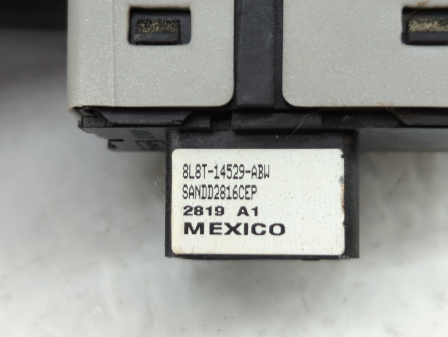 Ford Fusion Passenger Right Power Window Switch 8l8t-14529-abw - Oemusedautoparts1.com
