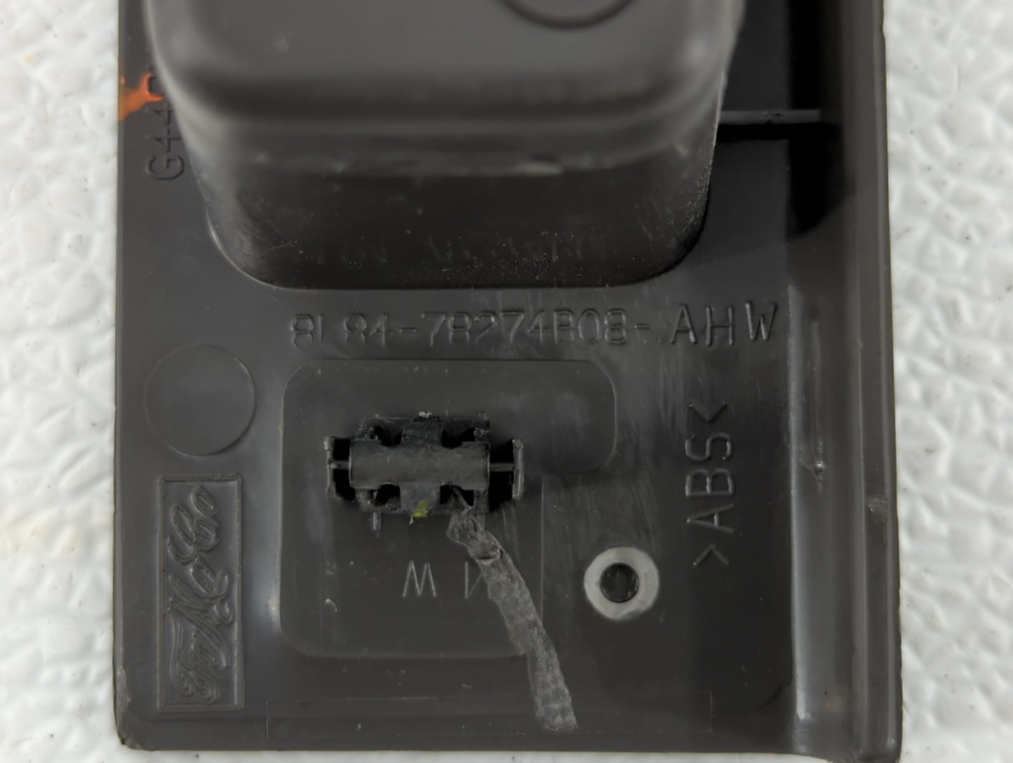 Ford Fusion Passenger Right Power Window Switch 8l8t-14529-abw - Oemusedautoparts1.com