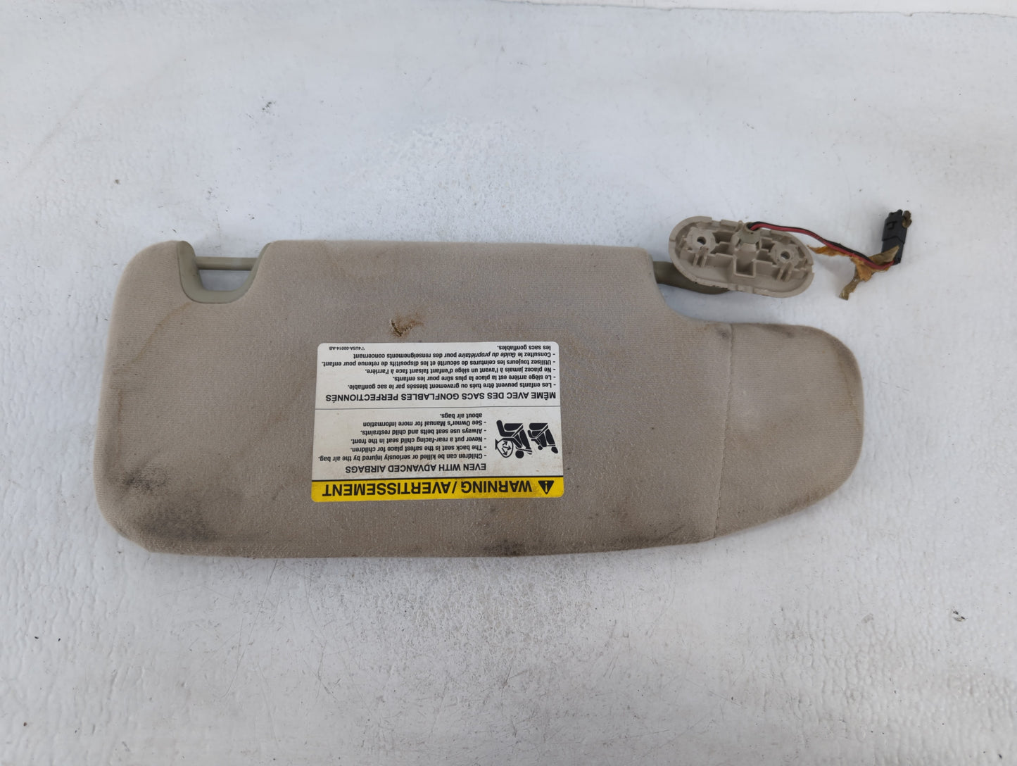 2006-2009 Ford Fusion Sun Visor Shade Replacement Driver Left Mirror Fits Fits 2006 2007 2008 2009 OEM Used Auto Parts - Oem
