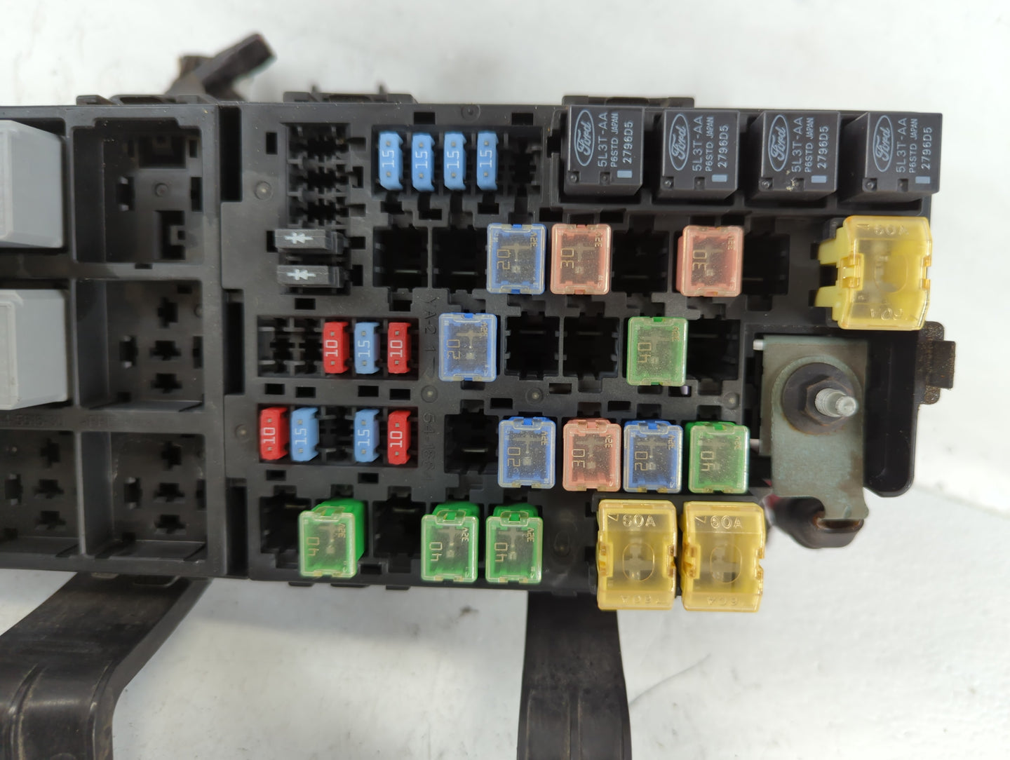 2006-2009 Ford Fusion Fusebox Fuse Box Panel Relay Module P/N:8E5T-14290-S Fits Fits 2006 2007 2008 2009 OEM Used Auto Parts