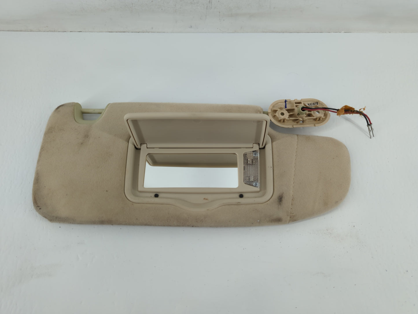 2006-2009 Ford Fusion Sun Visor Shade Replacement Passenger Right Mirror Fits Fits 2006 2007 2008 2009 OEM Used Auto Parts -