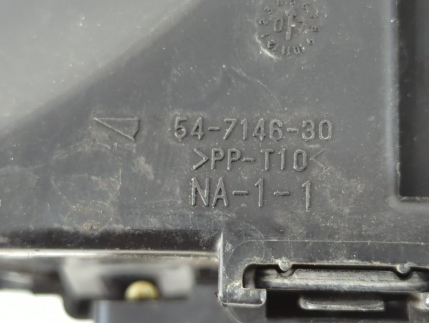 2006-2009 Ford Fusion Fusebox Fuse Box Panel Relay Module P/N:PP-T10 54-7146-30 Fits Fits 2006 2007 2008 2009 OEM Used Auto 