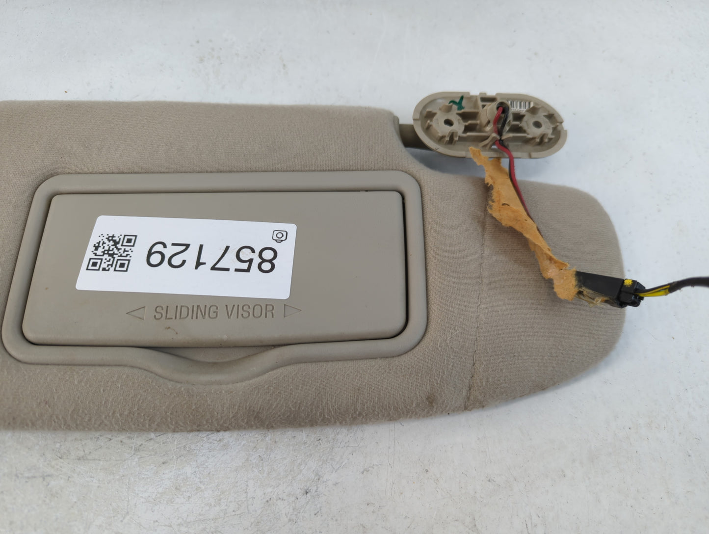 2006-2009 Ford Fusion Sun Visor Shade Replacement Driver Left Mirror Fits Fits 2006 2007 2008 2009 OEM Used Auto Parts - Oem