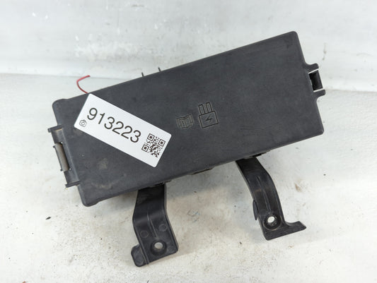 2006-2009 Ford Fusion Fusebox Fuse Box Panel Relay Module P/N:7154-5616-30 Fits Fits 2006 2007 2008 2009 OEM Used Auto Parts