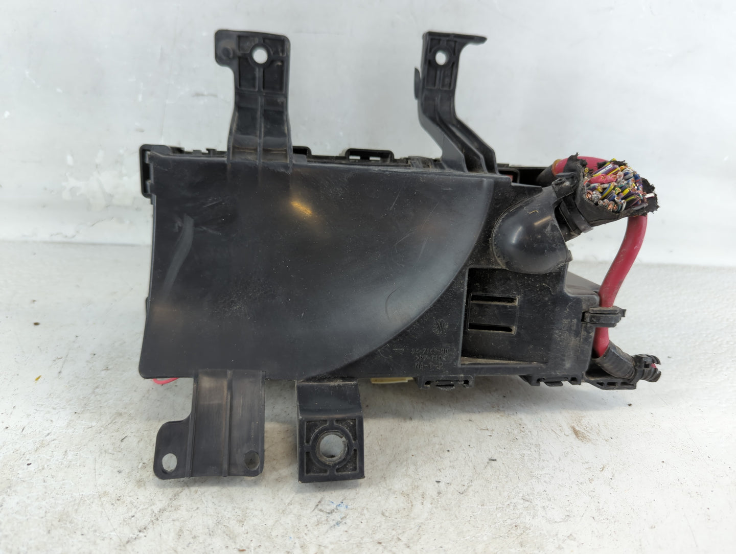 2006-2009 Ford Fusion Fusebox Fuse Box Panel Relay Module P/N:7154-5616-30 Fits Fits 2006 2007 2008 2009 OEM Used Auto Parts