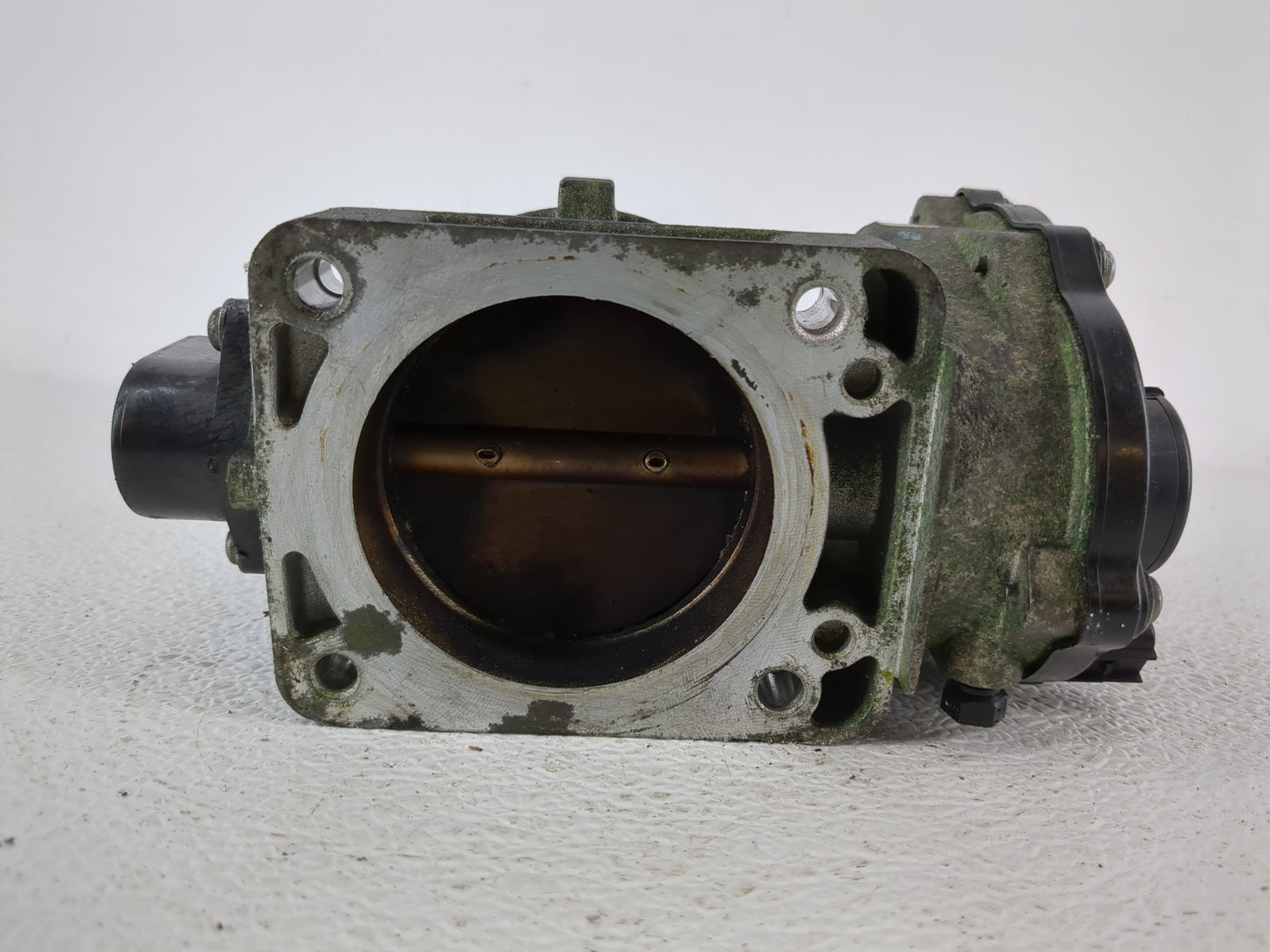 2006-2010 Ford Mustang Throttle Body P/N:6R3E-AB 9W7E-CA Fits OEM Used Auto Parts - Oemusedautoparts1.com