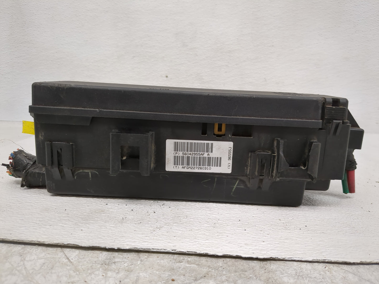 2007-2008 Ford Mustang Fusebox Fuse Box Panel Relay Module P/N:8R3T-14K001 CAB Fits Fits 2007 2008 OEM Used Auto Parts - Oem