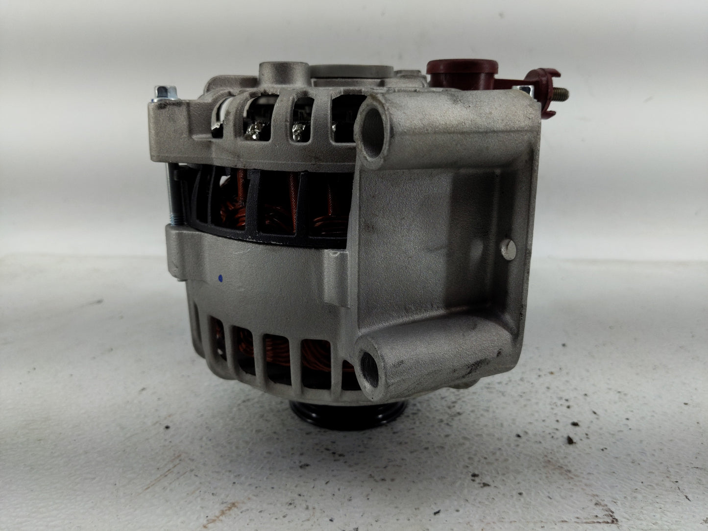 2005-2008 Ford Mustang Alternator Replacement Generator Charging Assembly Engine OEM Fits Fits 2005 2006 2007 2008 OEM Used 