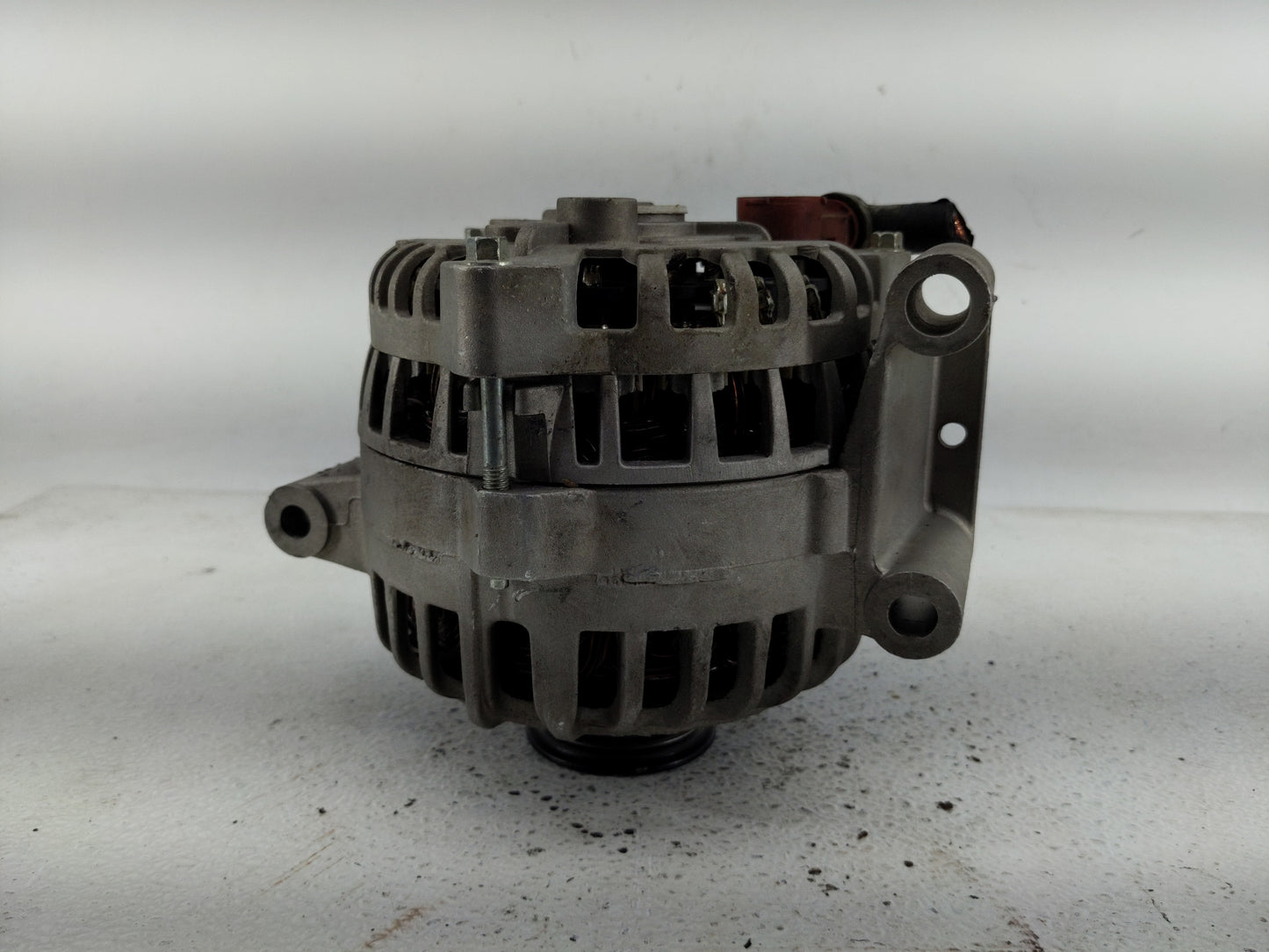 2005-2008 Ford Mustang Alternator Replacement Generator Charging Assembly Engine OEM Fits Fits 2005 2006 2007 2008 OEM Used 