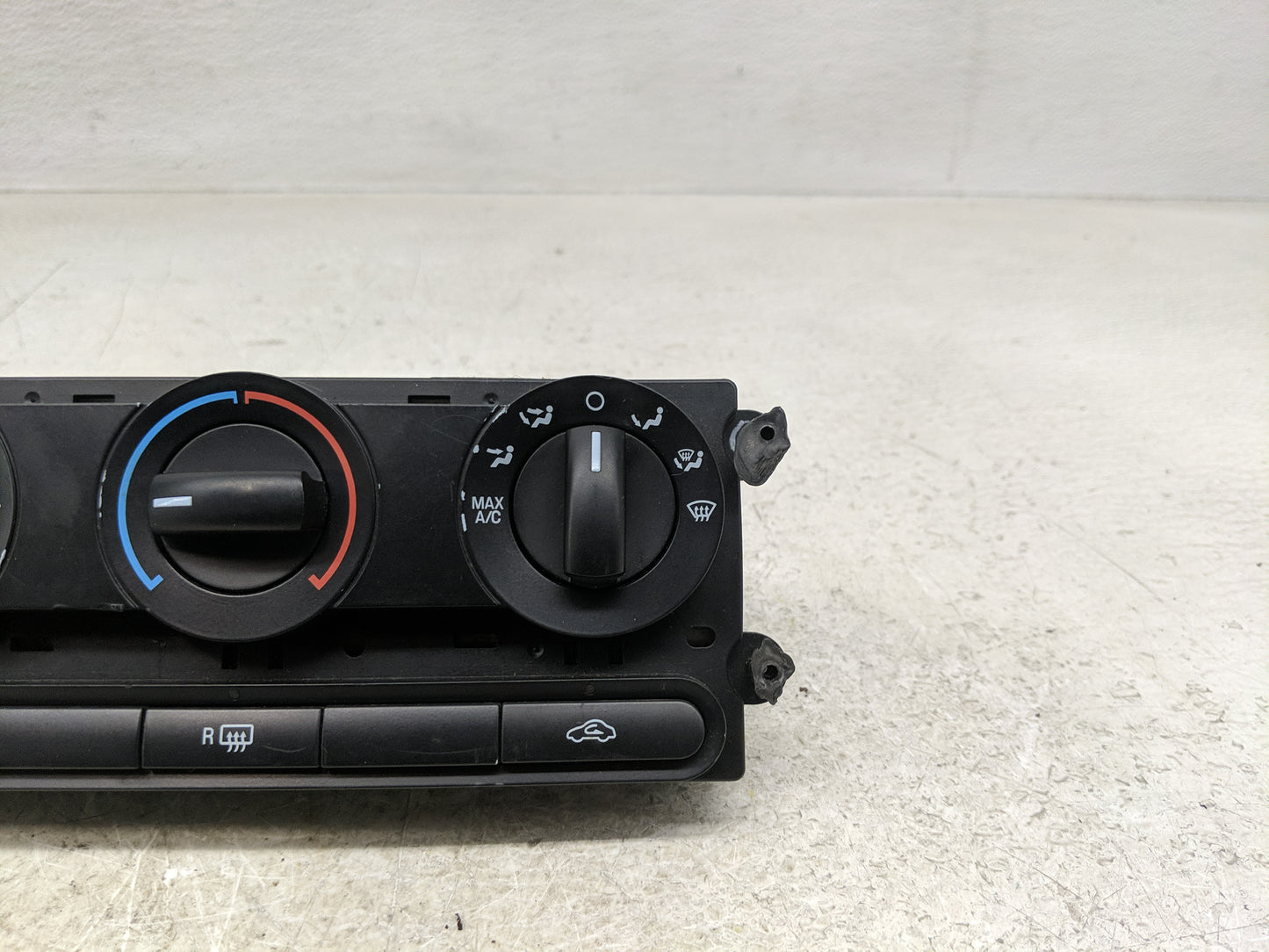 2005-2009 Ford Mustang Climate Control Module Temperature AC/Heater Replacement Fits Fits 2005 2006 2007 2008 2009 OEM Used 