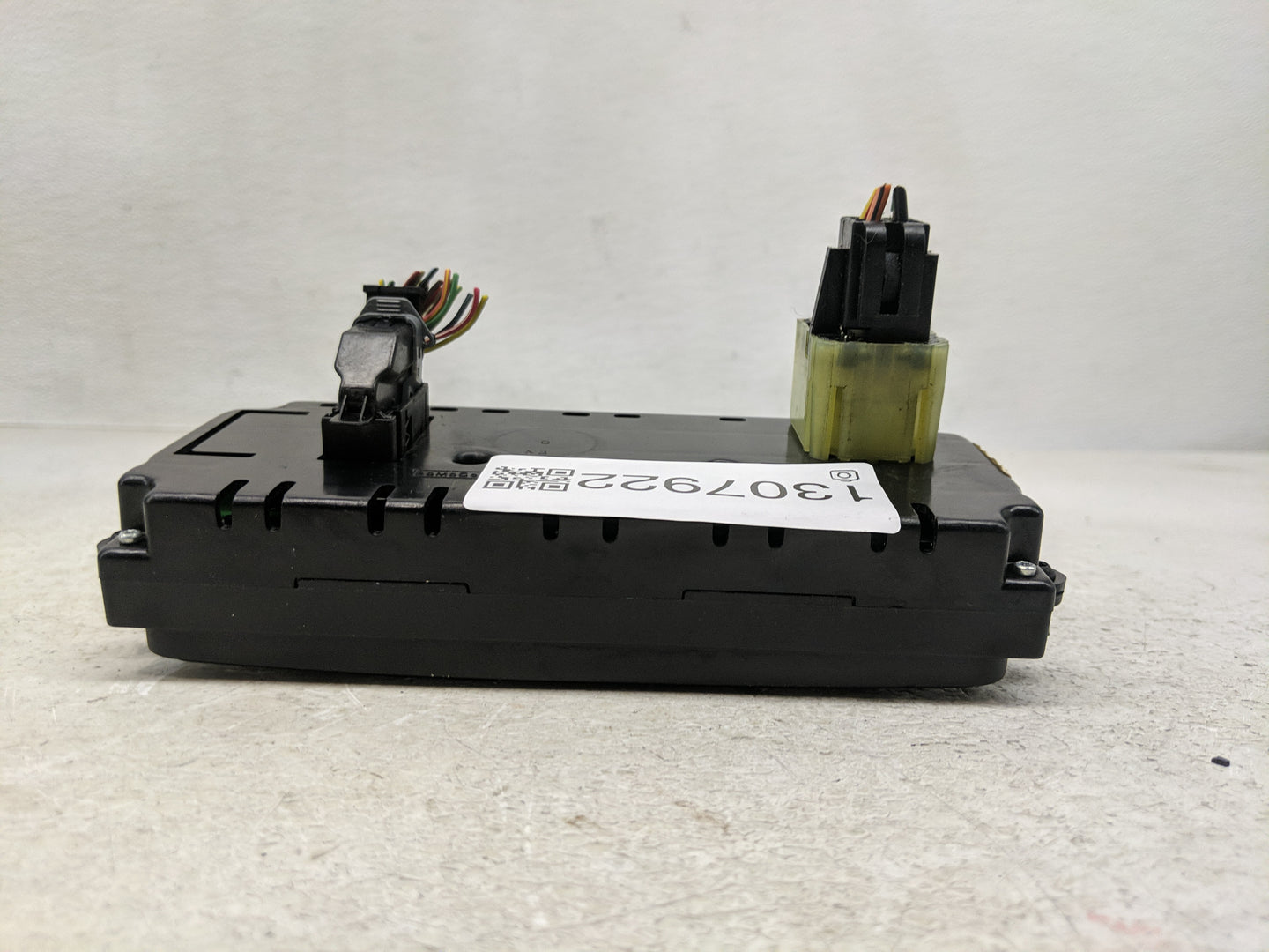 2005-2009 Ford Mustang Climate Control Module Temperature AC/Heater Replacement Fits Fits 2005 2006 2007 2008 2009 OEM Used 
