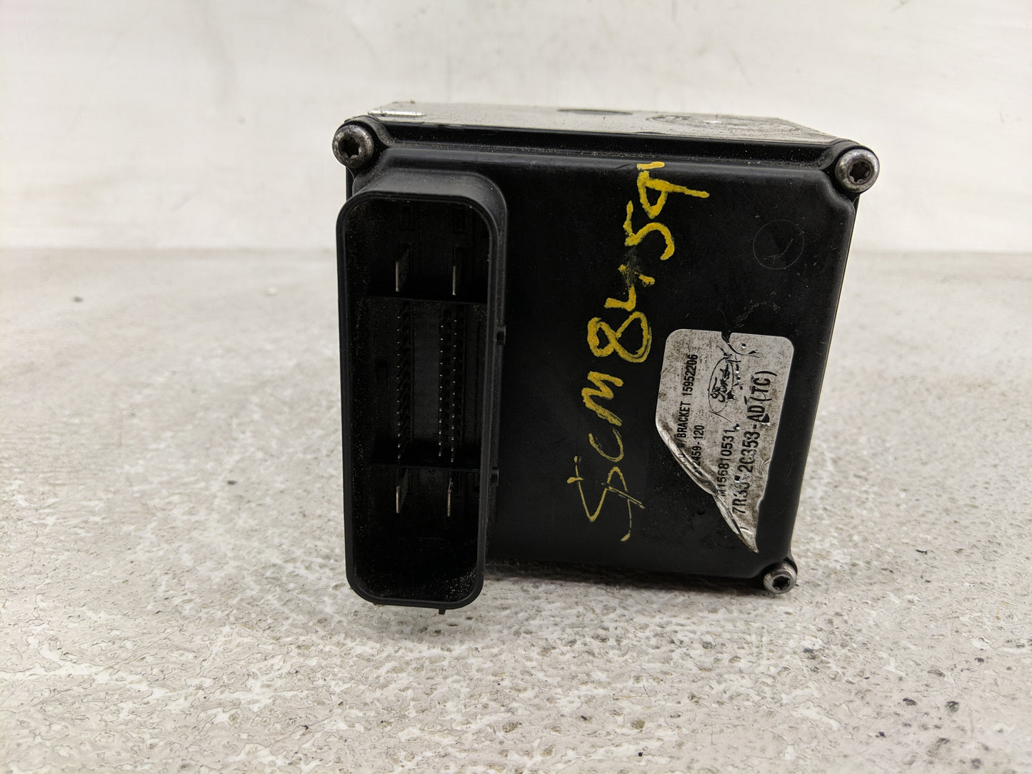 2007-2009 Ford Mustang ABS Pump Control Module Replacement P/N:7R33-2C353-AD Fits Fits 2007 2008 2009 OEM Used Auto Parts - 