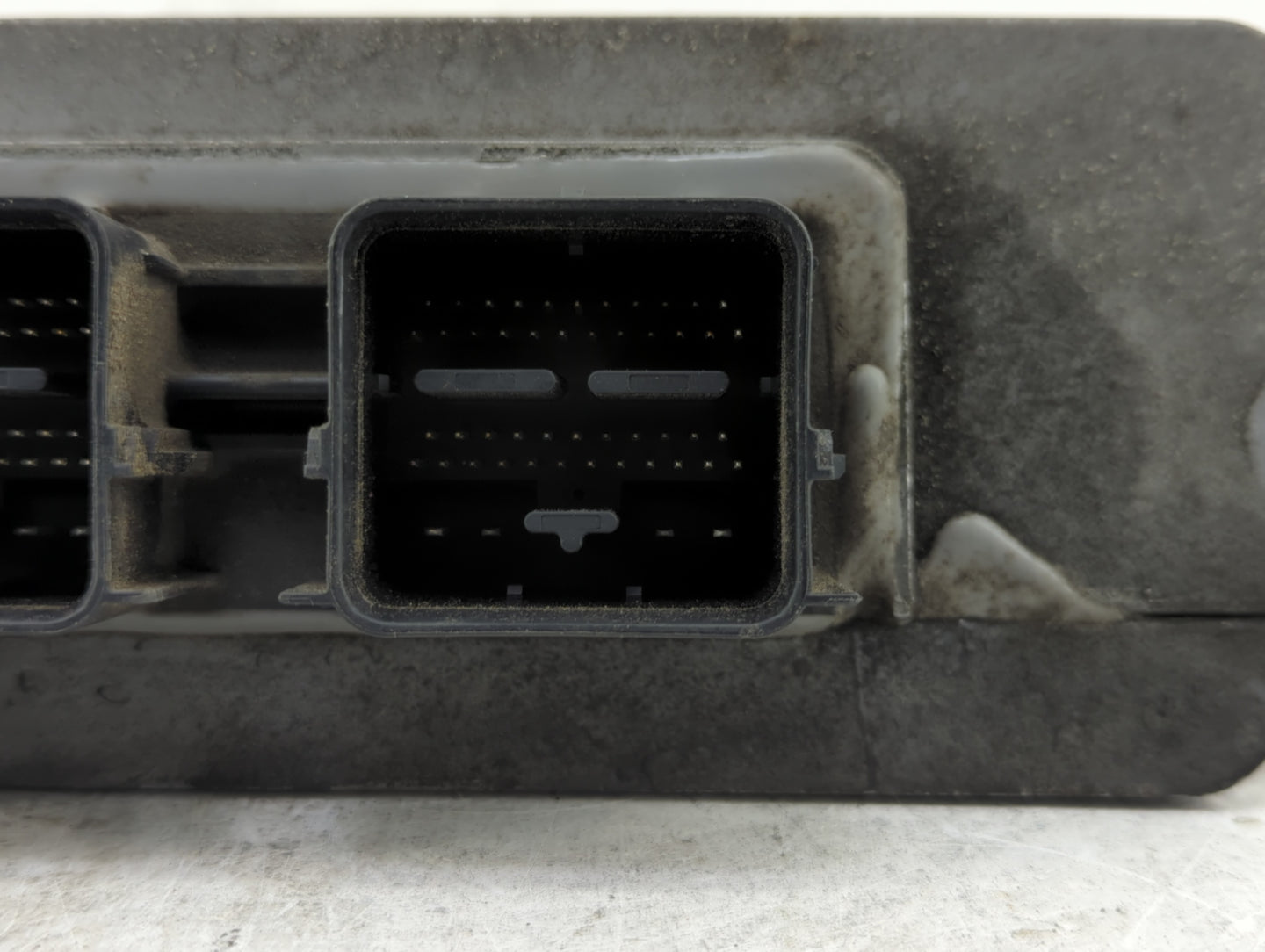 2008 Ford Mustang PCM Engine Control Computer ECU ECM PCU OEM P/N:8R3A-12A650-JB Fits OEM Used Auto Parts - Oemusedautoparts