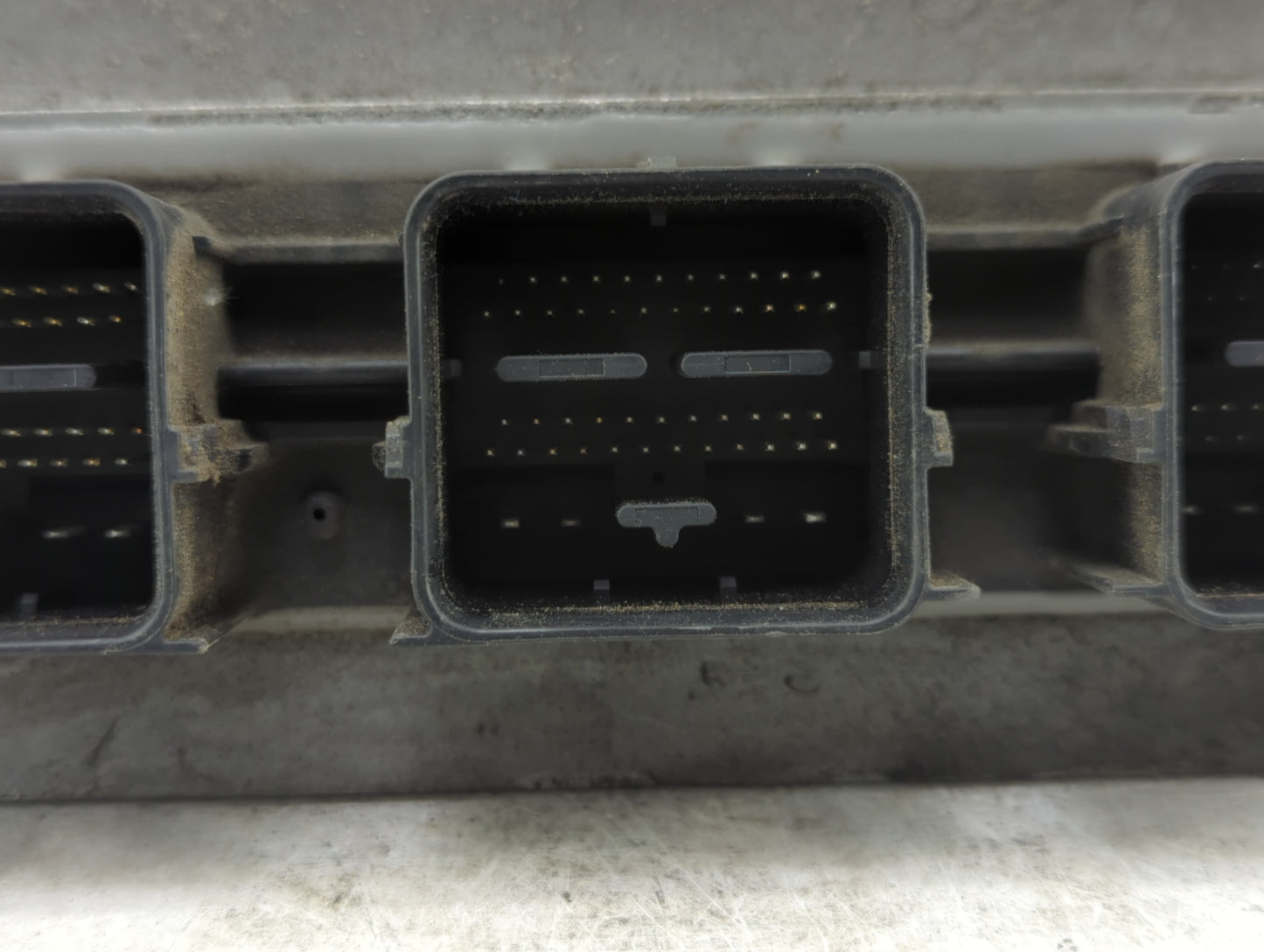 2008 Ford Mustang PCM Engine Control Computer ECU ECM PCU OEM P/N:8R3A-12A650-JB Fits OEM Used Auto Parts - Oemusedautoparts