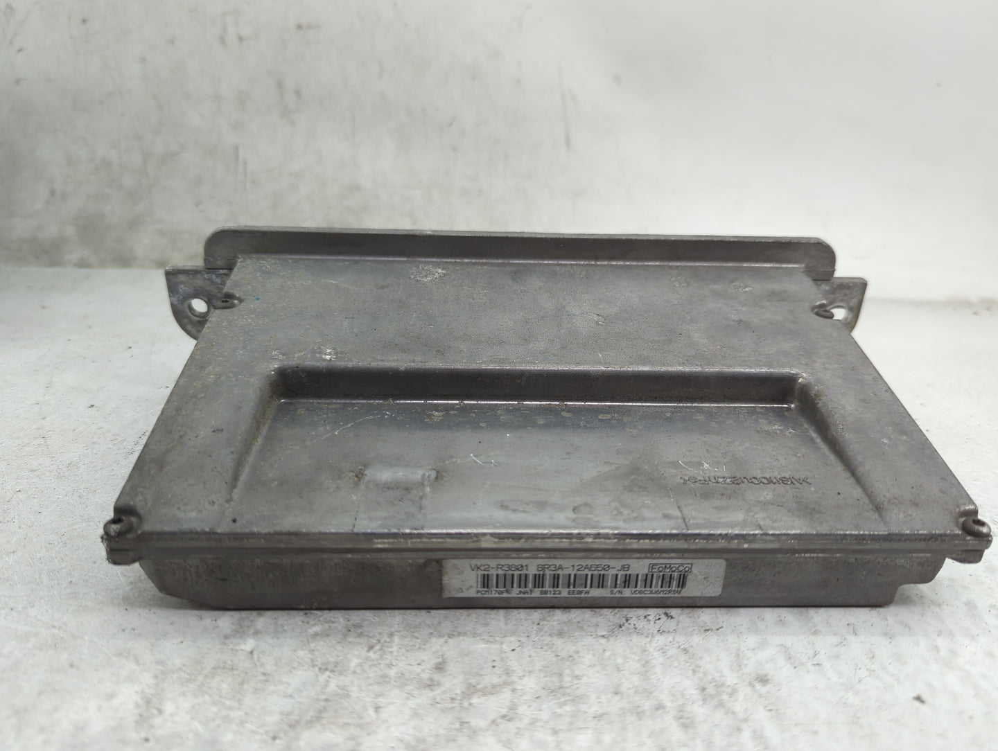 2007-2008 Ford Mustang PCM Engine Control Computer ECU ECM PCU OEM P/N:8R3A-12A650-JB Fits Fits 2007 2008 OEM Used Auto Part