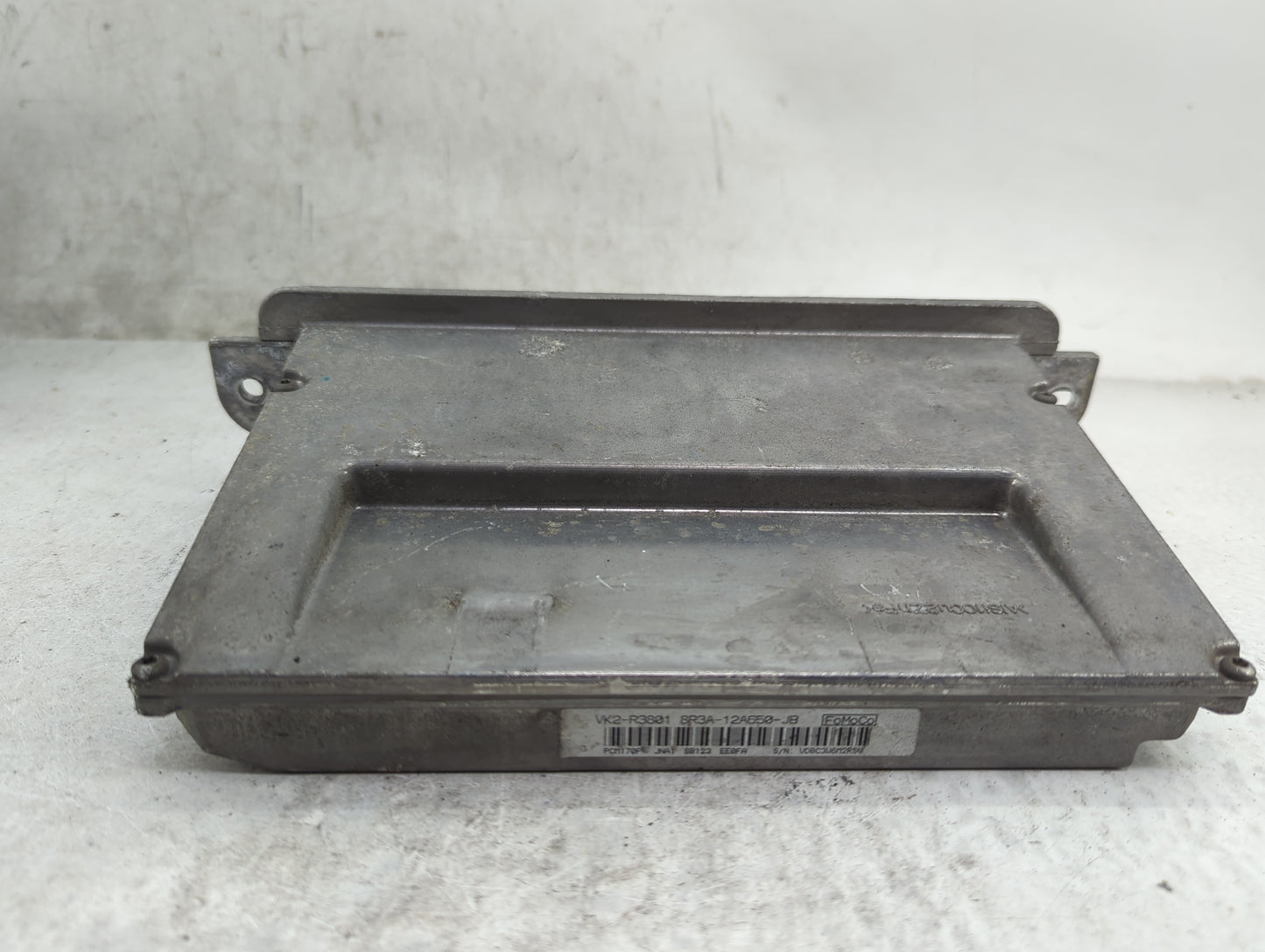 2007-2008 Ford Mustang PCM Engine Control Computer ECU ECM PCU OEM P/N:8R3A-12A650-JB Fits Fits 2007 2008 OEM Used Auto Part