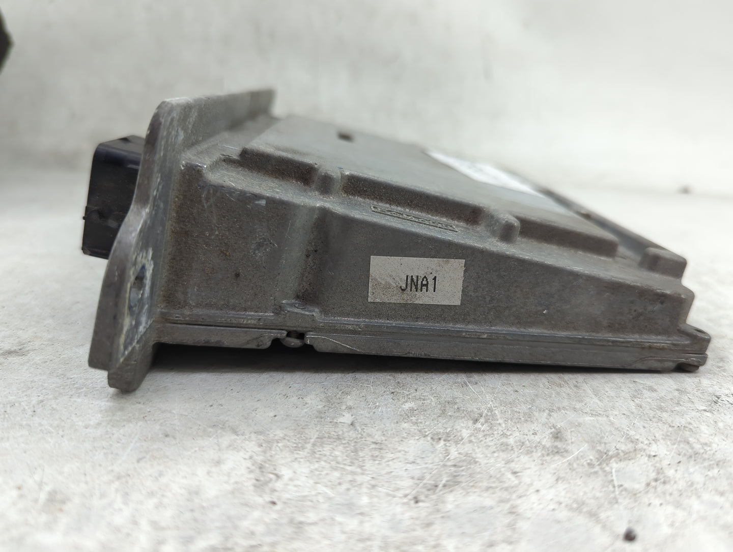2007-2008 Ford Mustang PCM Engine Control Computer ECU ECM PCU OEM P/N:8R3A-12A650-JB Fits Fits 2007 2008 OEM Used Auto Part