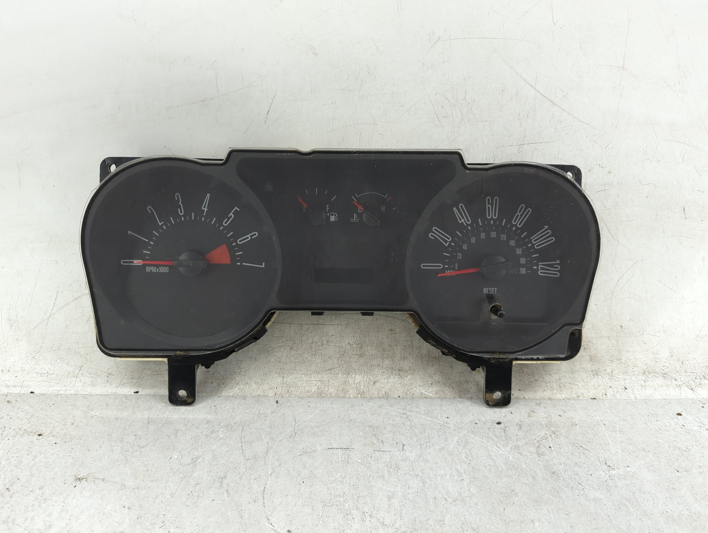 2007-2009 Ford Mustang Instrument Cluster Speedometer Gauges P/N:7R33-10849-AC 6110348 Fits Fits 2007 2008 2009 OEM Used Aut