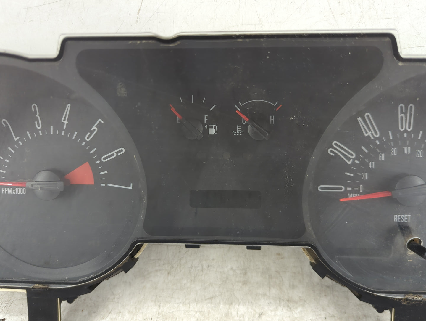 2007-2009 Ford Mustang Instrument Cluster Speedometer Gauges P/N:7R33-10849-AC 6110348 Fits Fits 2007 2008 2009 OEM Used Aut