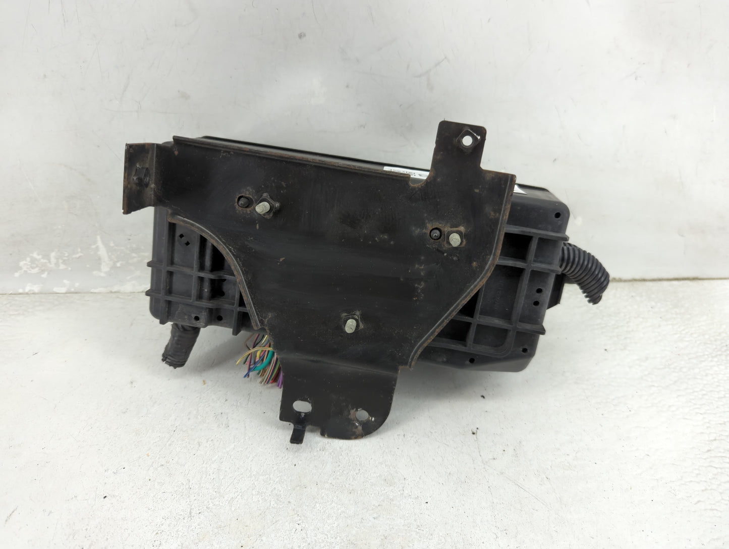 2007-2008 Ford Mustang Fusebox Fuse Box Panel Relay Module P/N:8R3T14K001BAC 13650236 Fits Fits 2007 2008 OEM Used Auto Part