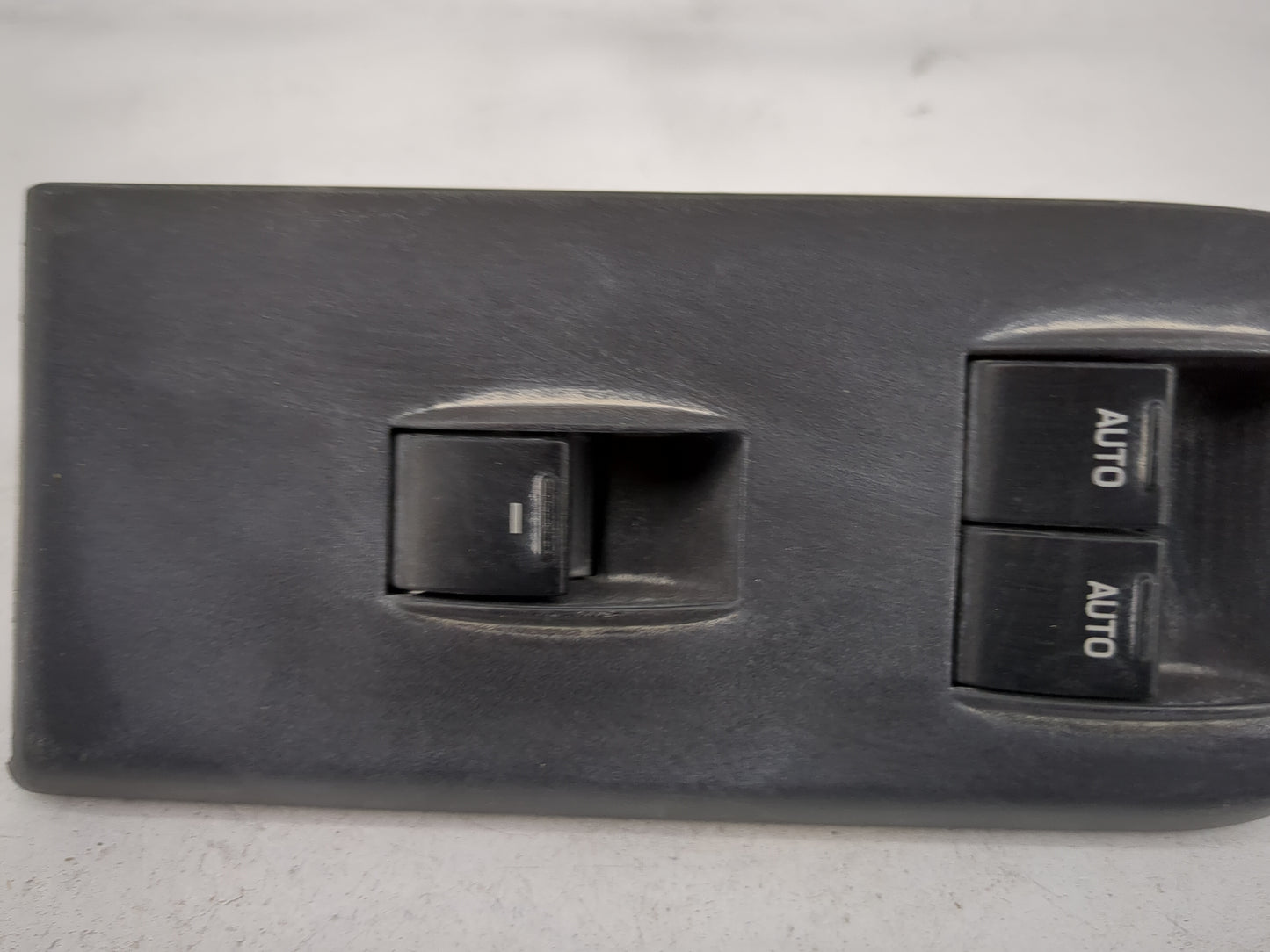 2005-2009 Ford Mustang Passenger Right Power Window Switch 4r33-15a564-b - Oemusedautoparts1.com