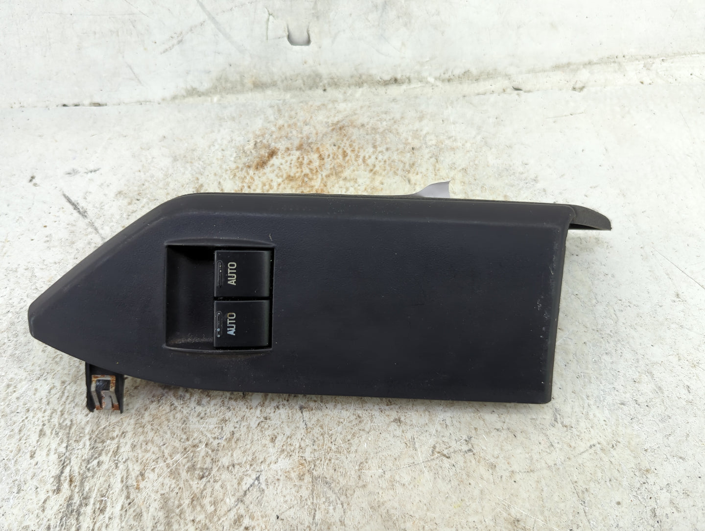 2005-2009 Ford Mustang Passenger Right Power Window Switch 1493941 - Oemusedautoparts1.com