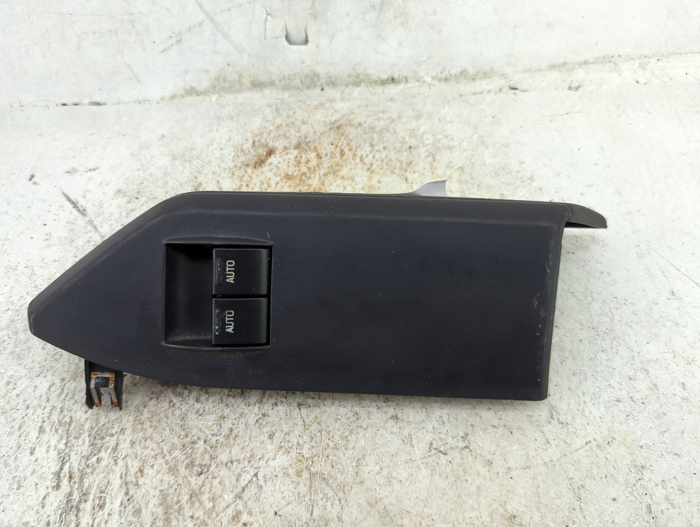 2005-2009 Ford Mustang Passenger Right Power Window Switch 1493941 - Oemusedautoparts1.com