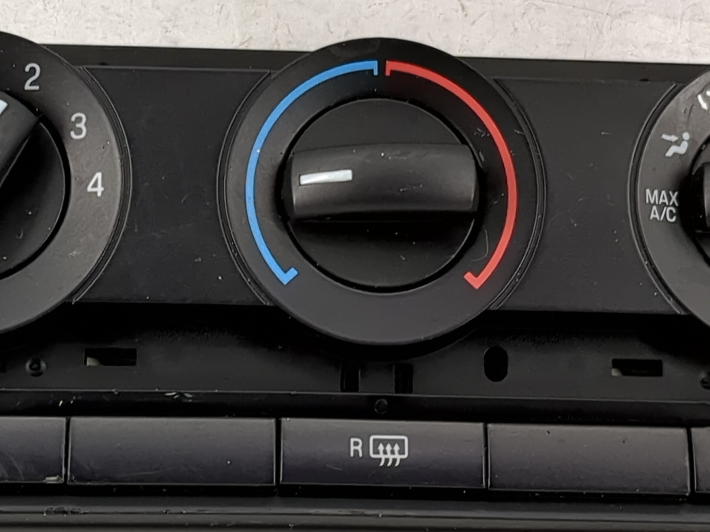2005-2009 Ford Mustang Climate Control Module Temperature AC/Heater Replacement P/N:UMAG00073363 Fits OEM Used Auto Parts - 