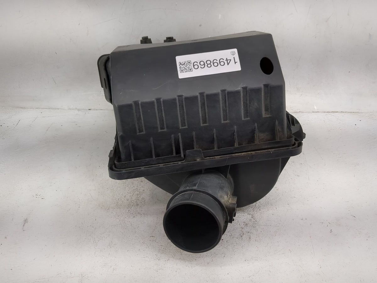 2005-2010 Ford Mustang Air Cleaner Intake-duct Hose Tube 1499869 - Oemusedautoparts1.com