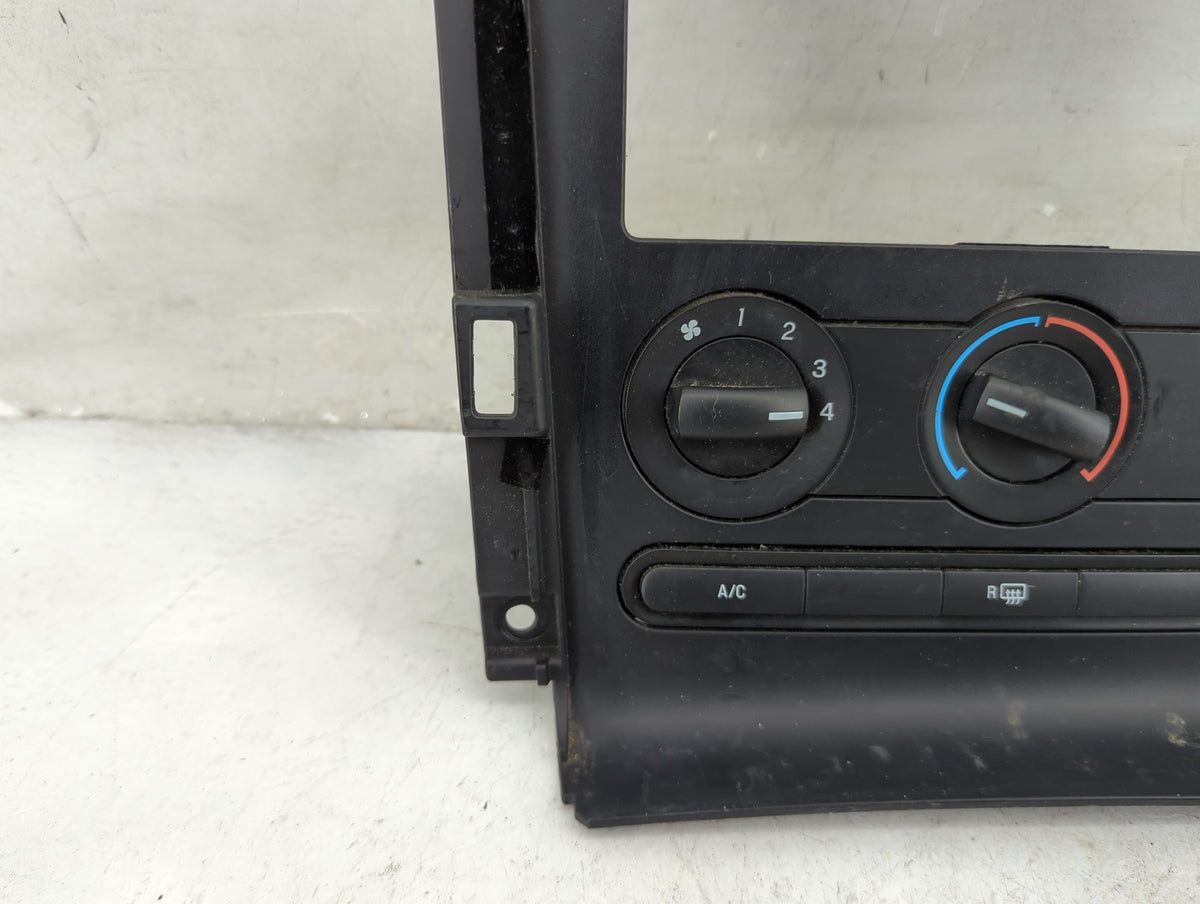 2005-2009 Ford Mustang Climate Control Module Temperature AC/Heater Replacement P/N:UMAQ00227098 U222/8197 Fits OEM Used Aut