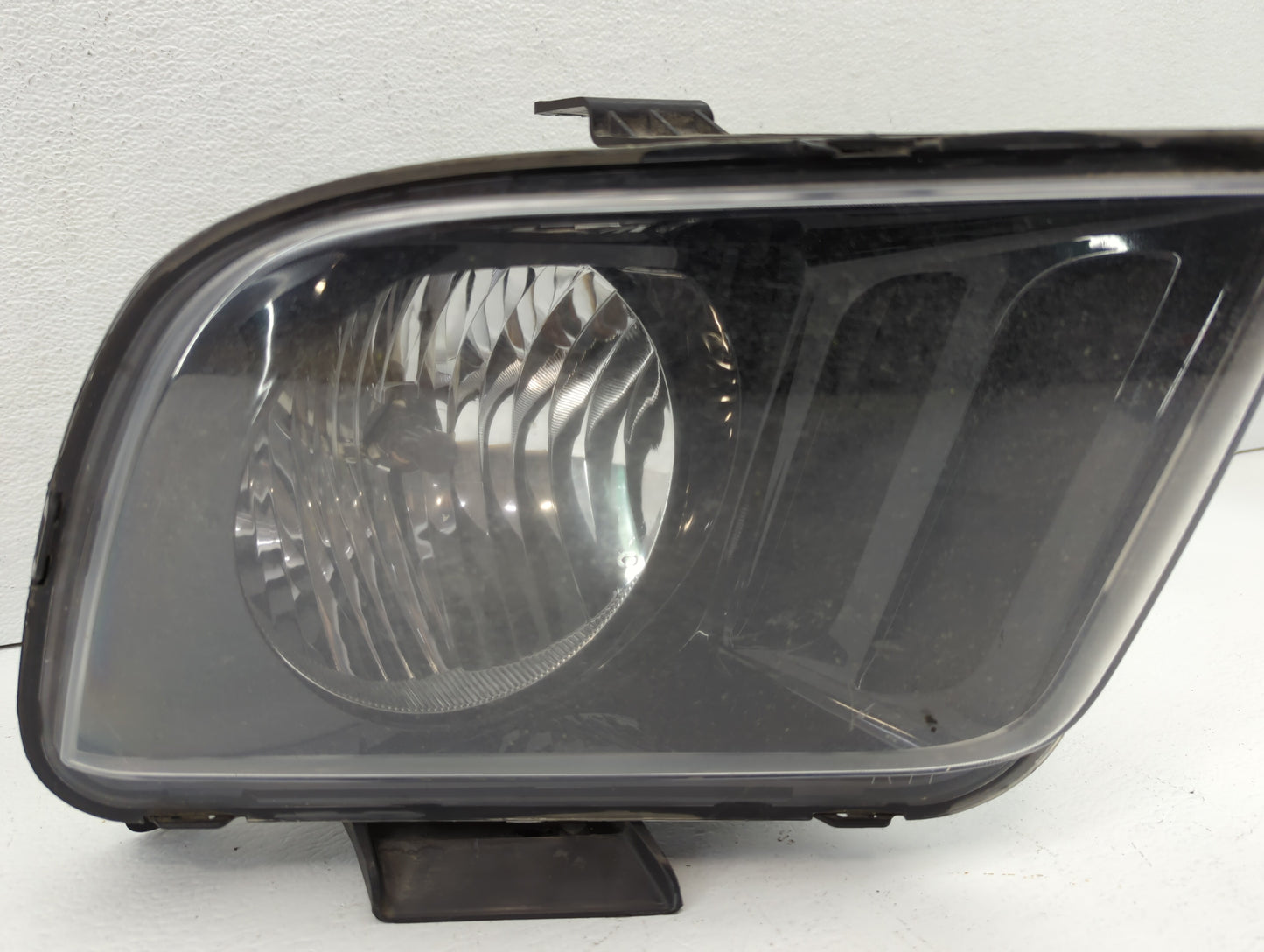 2007-2009 Ford Mustang Passenger Right Oem Head Light Headlight Lamp - Oemusedautoparts1.com