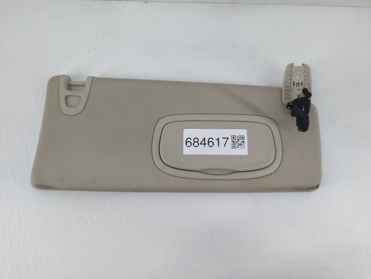 2005-2010 Ford Mustang Sun Visor Shade Replacement Passenger Right Mirror Fits Fits 2005 2006 2007 2008 2009 2010 OEM Used A
