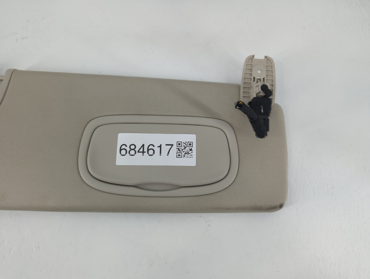 2005-2010 Ford Mustang Sun Visor Shade Replacement Passenger Right Mirror Fits Fits 2005 2006 2007 2008 2009 2010 OEM Used A